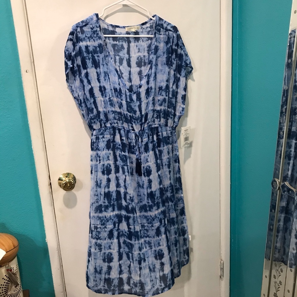 Miken swim cover up, blue tye-dye NWT